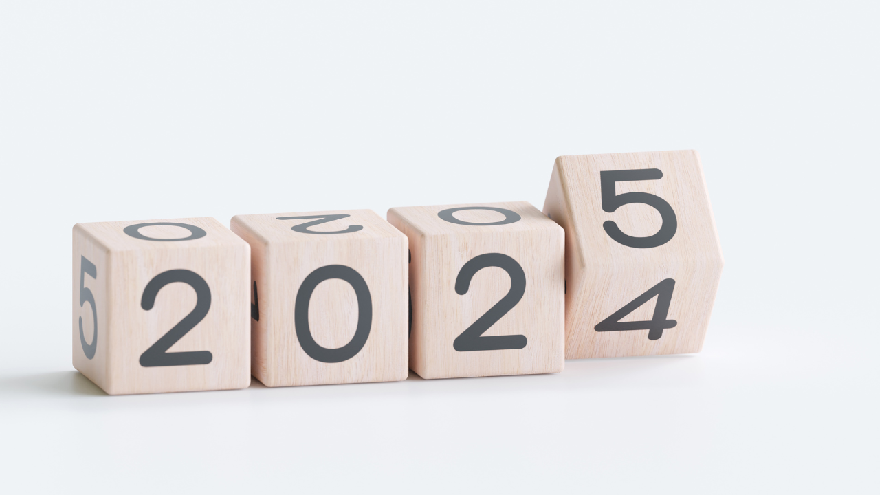 Wooden blocks displaying 2024 changing to 2025.